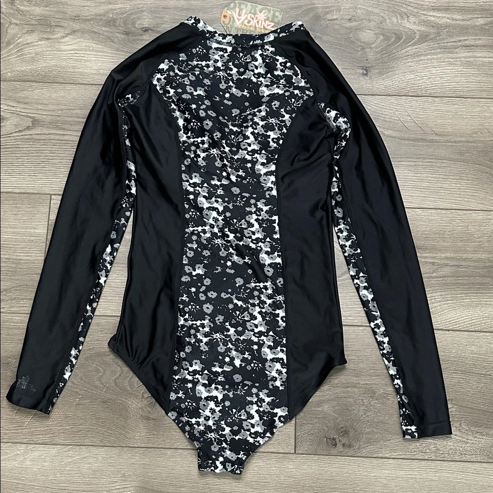 UV Skinz Half Zip Long Sleeve Rashguard Thumbhole Swimsuit Black White Floral S - Picture 6 of 13